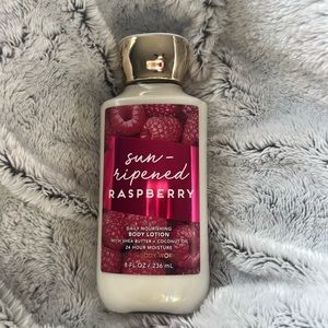 Bath & Body Works Sun-Ripened Raspberry Body Lotion